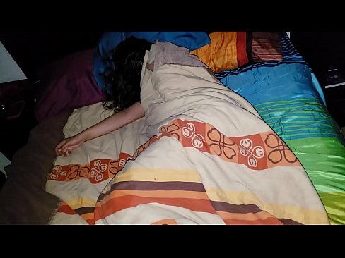 ❤️ Üvey oğul, genç üvey annesini uyurken azarlıyor. ❤ Anal porno tr.xxxtun.ru ❌